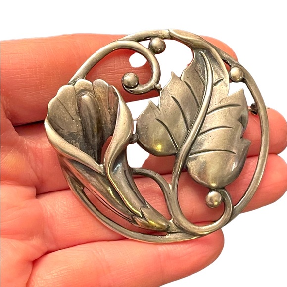 Stunning Large Heavy chunky sterling silver 925 Danecraft art deco Lily brooch - Picture 8 of 8